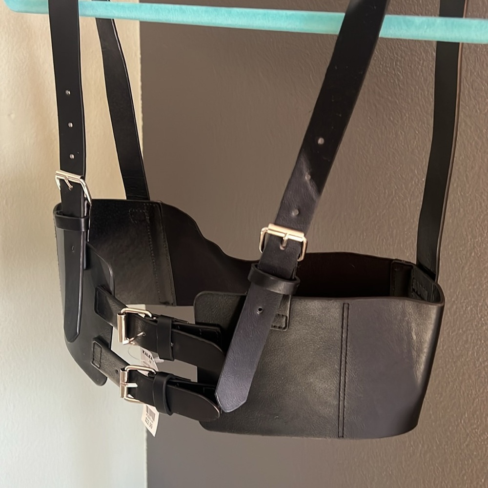 Tilly’s, Caged top, one size, black with silver toned hardware